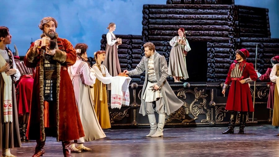 Погрузитесь в историю с мюзиклом «Князь Серебряный» в Театре Оперетты